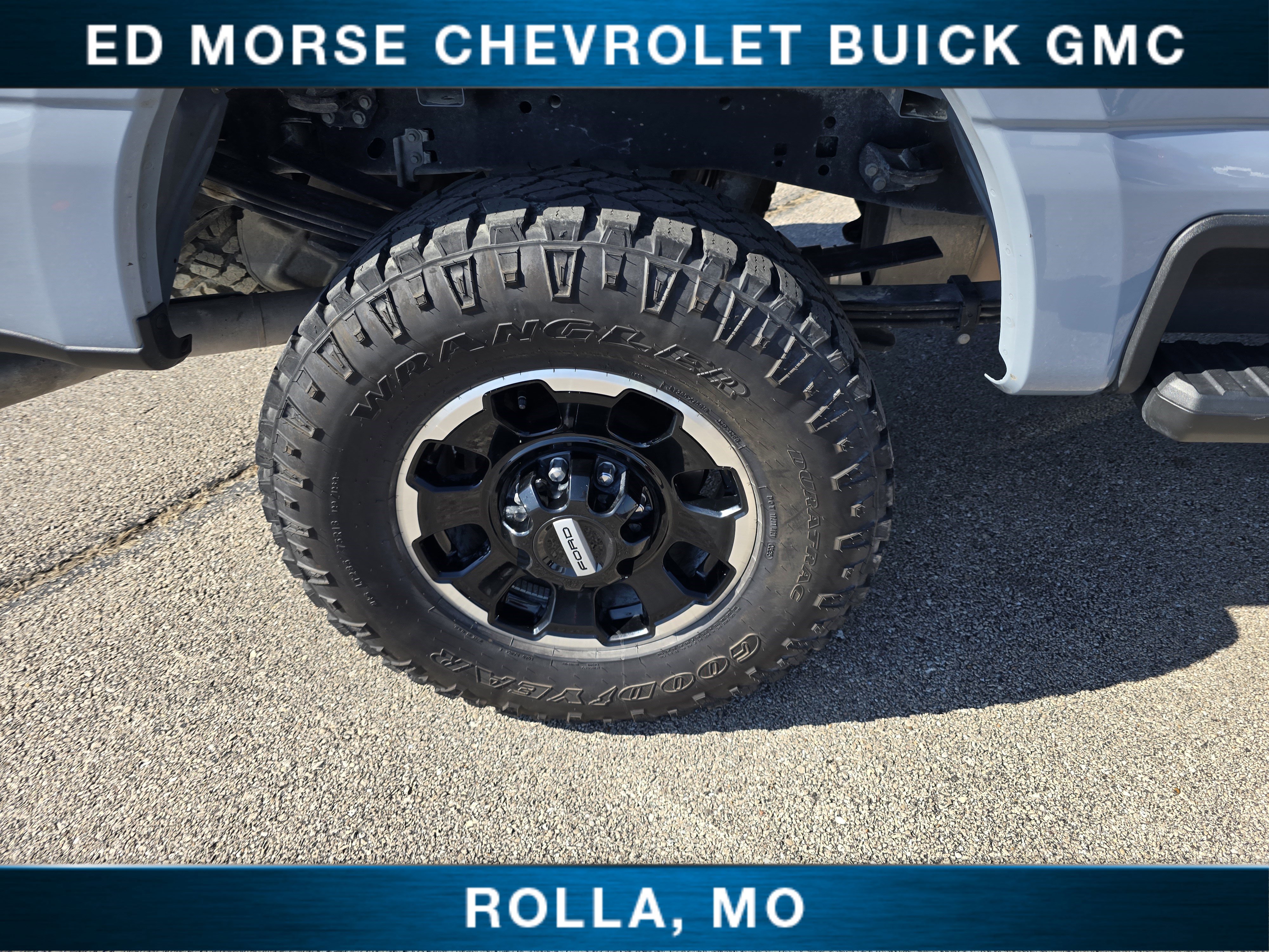 Used 2025 Ford F350 Lariat w/ Tremor Off-Road Package AWD/4WD image 12