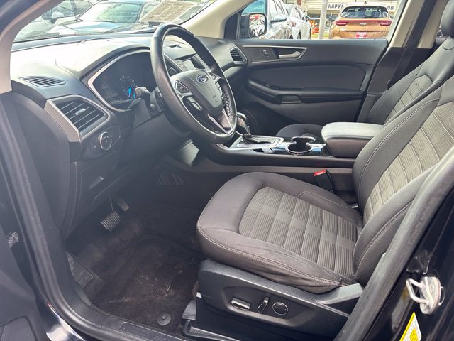 Used 2016 Ford Edge SEL AWD/4WD image 14