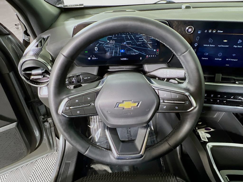 Used 2026 Chevrolet Equinox LT FWD image 10