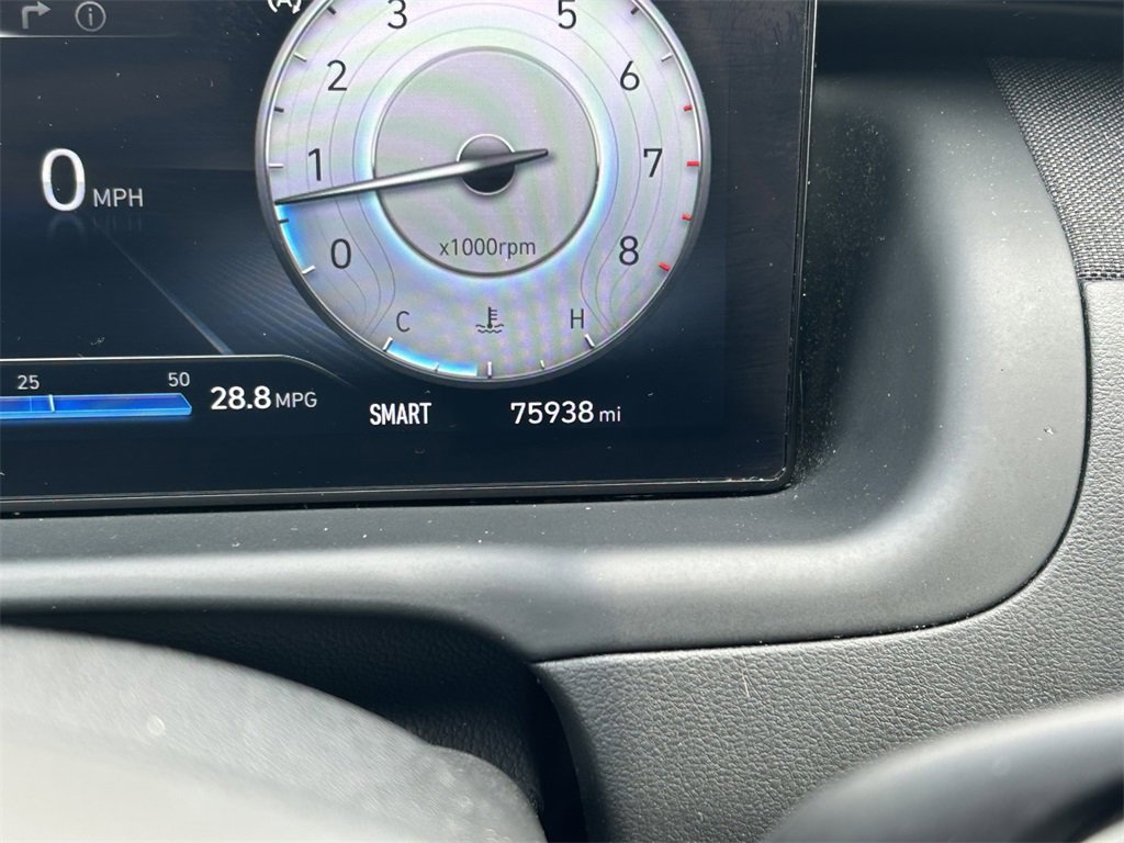 Used 2023 Hyundai Tucson Limited image 39