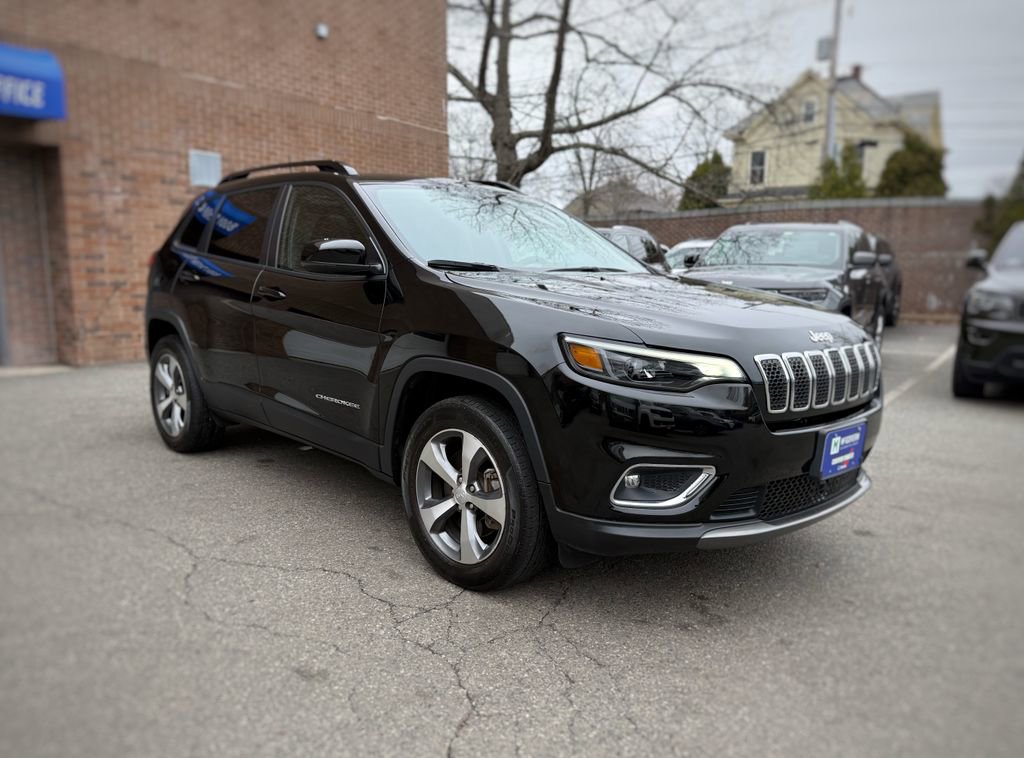 Used 2022 Jeep Cherokee Limited image 3