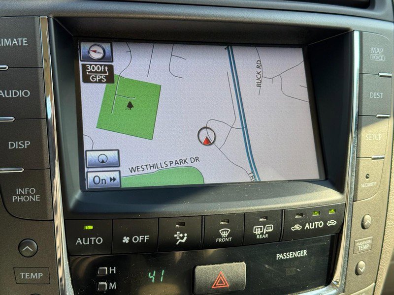 Used 2011 Lexus IS 350 AWD image 22