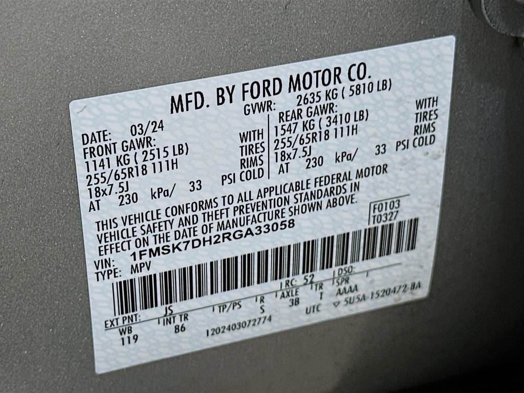 Used 2024 Ford Explorer XLT RWD image 32