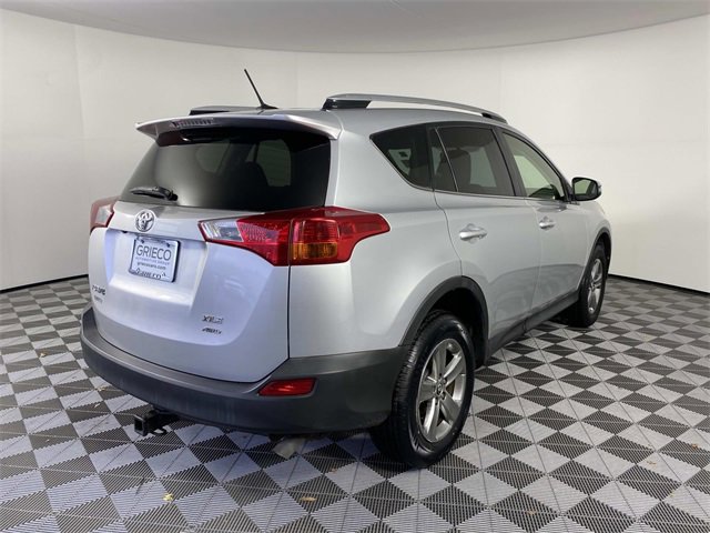 Used 2015 Toyota RAV4 XLE image 9