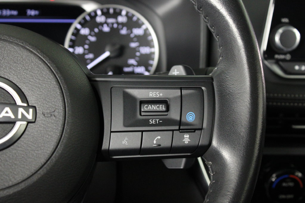 Certified 2024 Nissan Rogue SV w/ SV Premium Package FWD image 30