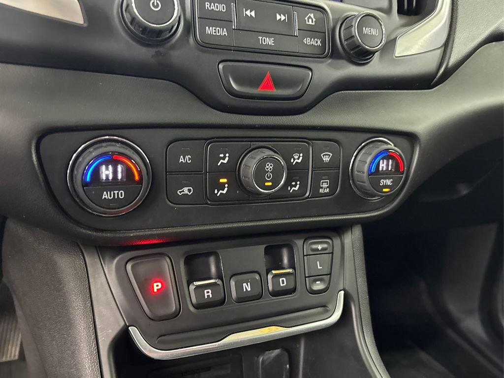 Used 2018 GMC Terrain SLE w/ Driver Convenience Package image 30