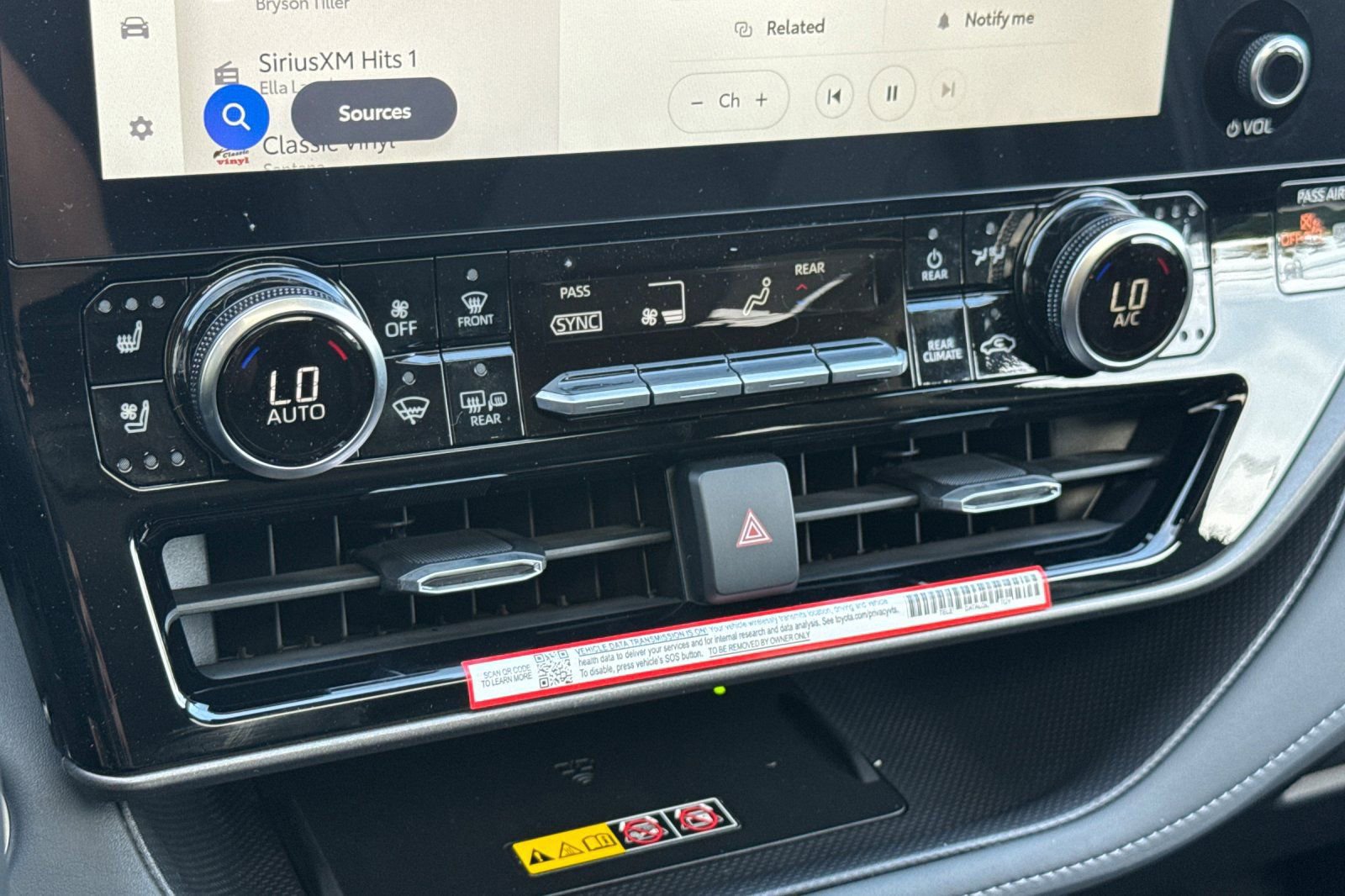 New 2026 Toyota Highlander Limited image 25