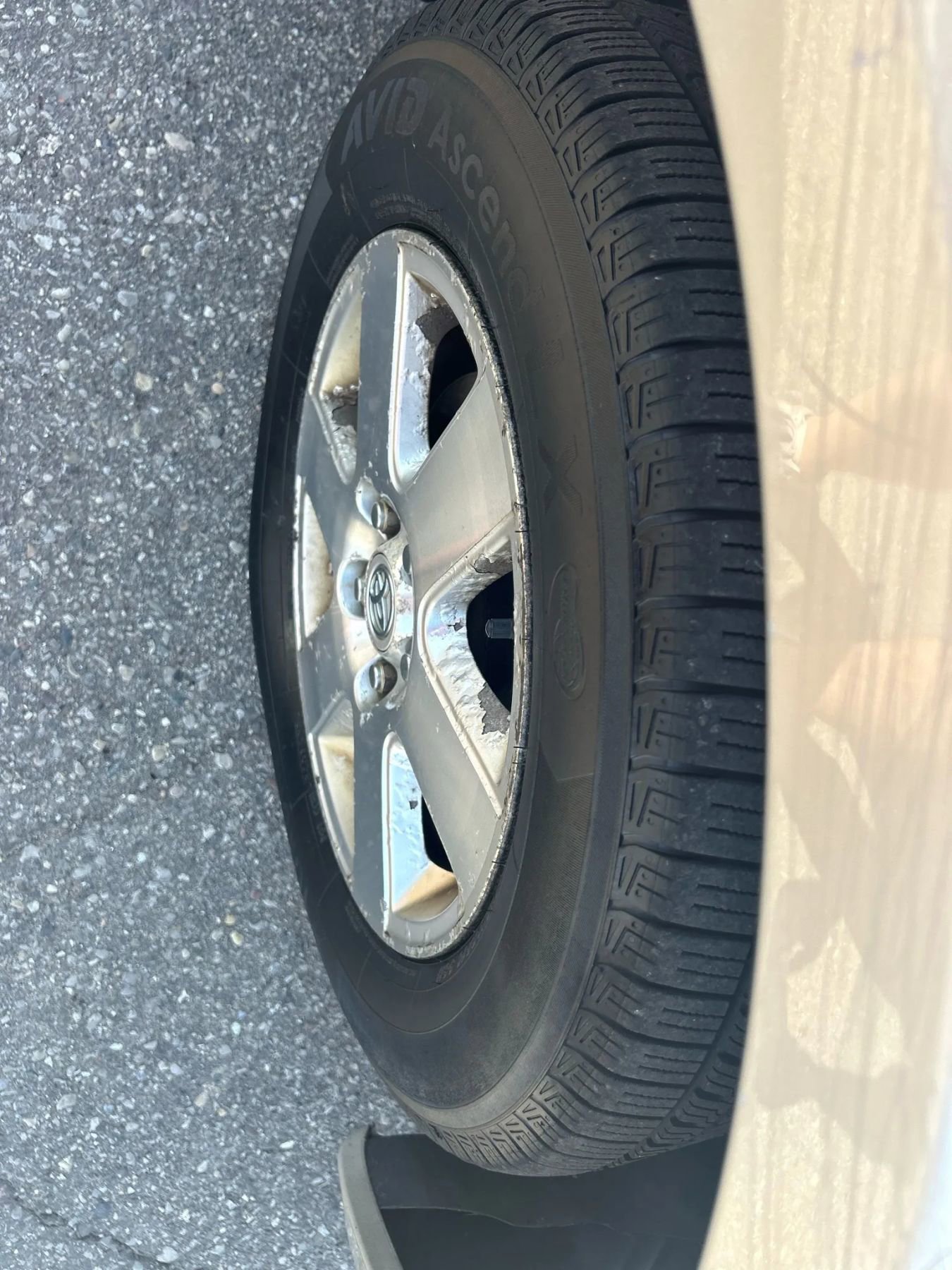Used 2004 Toyota Sienna CE image 12