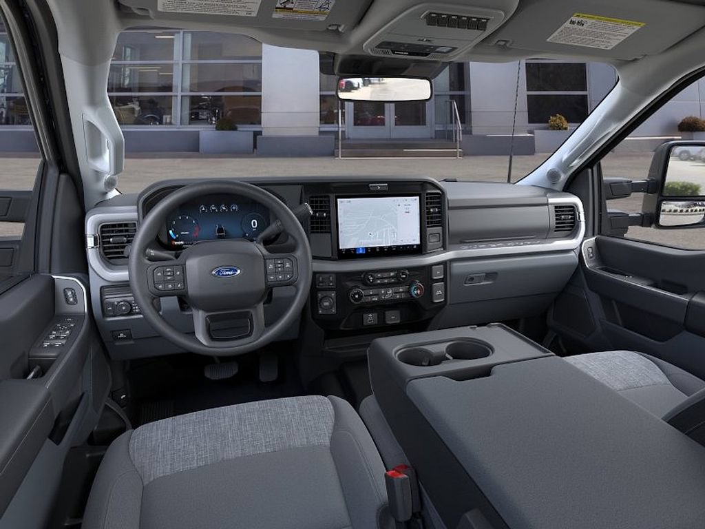 New 2026 Ford F350 XLT w/ XLT Premium Package AWD/4WD image 9