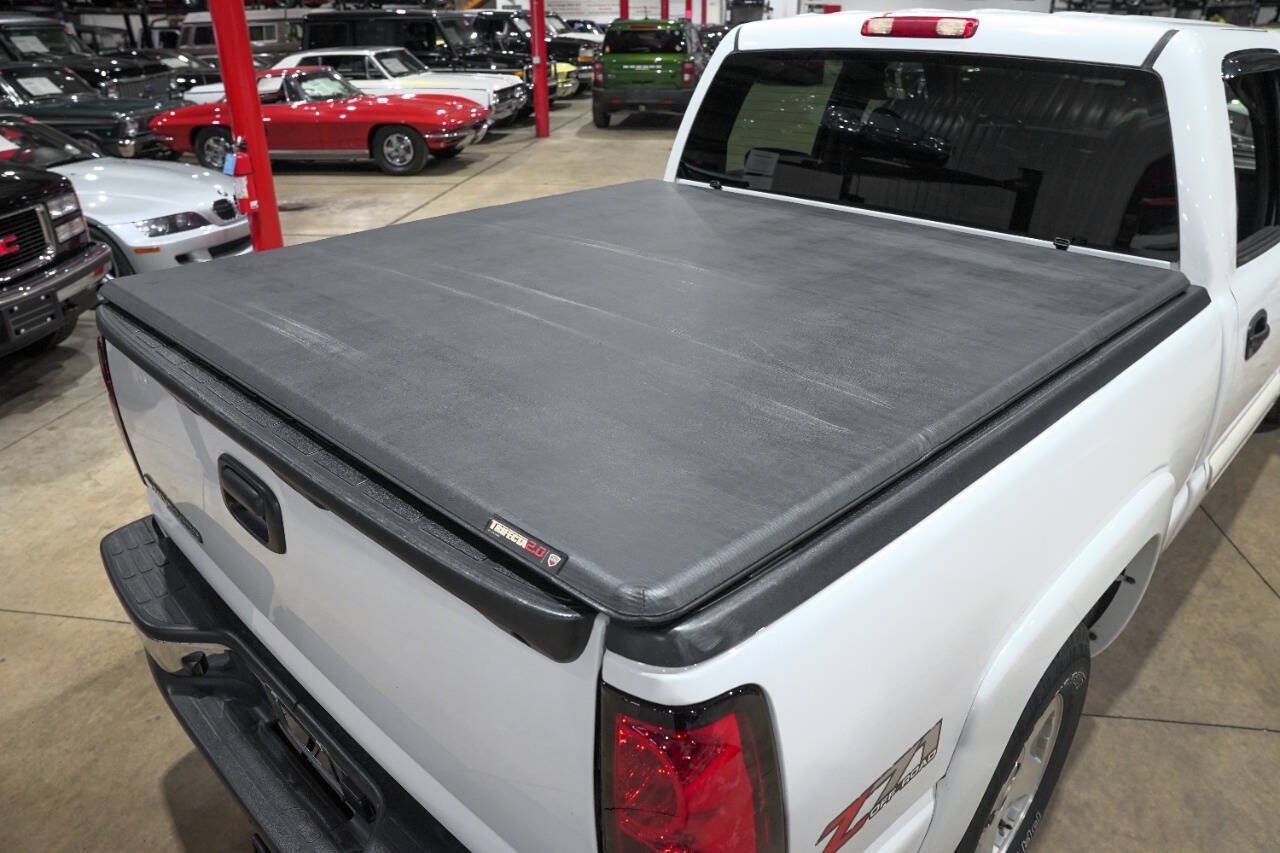 Used 2006 Chevrolet Silverado 1500 LT w/ Light Duty Power Package AWD/4WD image 20