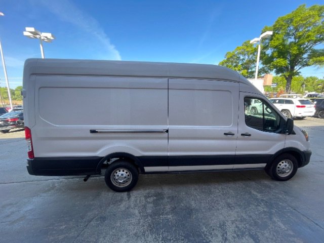 Used 2022 Ford Transit 250 148 High Roof Extended AWD w/ Load Area Protection Package image 5