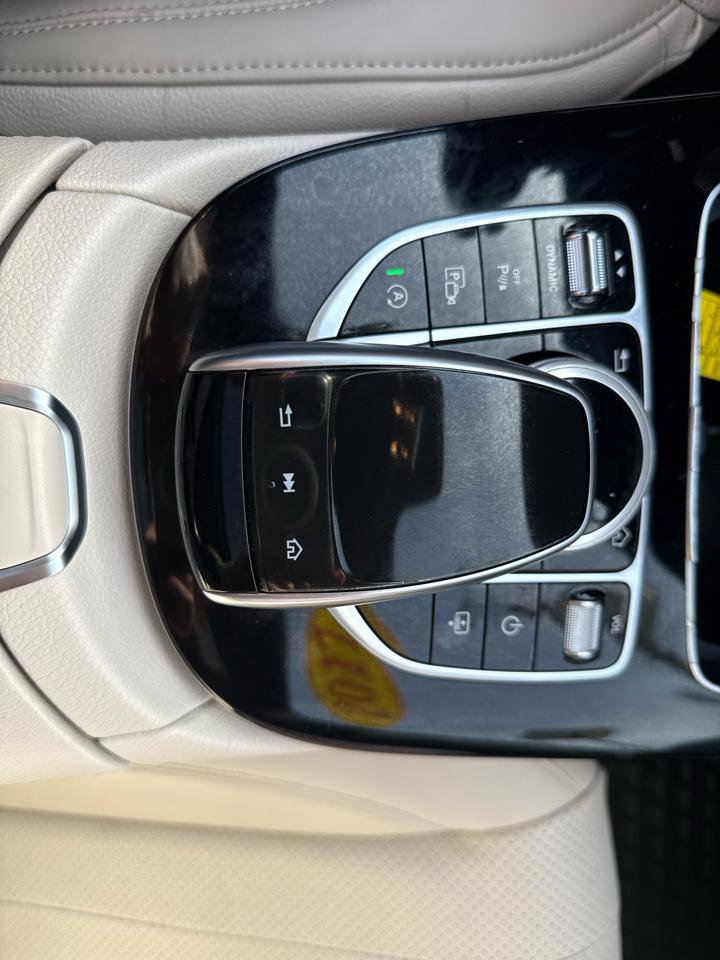 Used 2017 Mercedes-Benz E 300 image 20