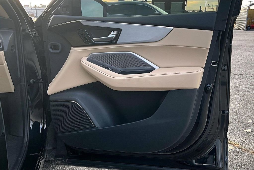 Used 2025 Acura MDX w/ Technology Package image 26