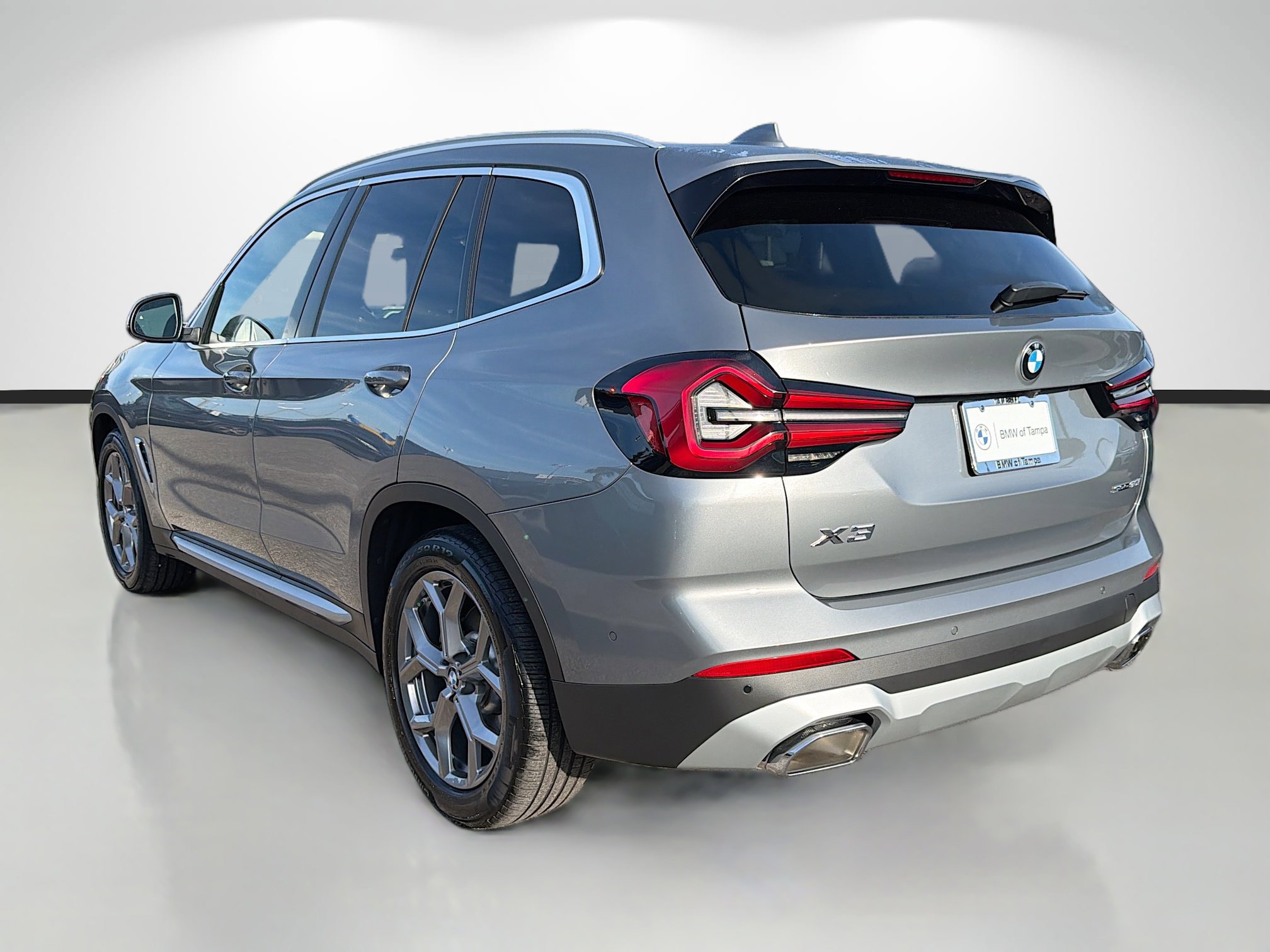 Used 2024 BMW X3 sDrive30i w/ Convenience Package w/ZPA RWD image 5