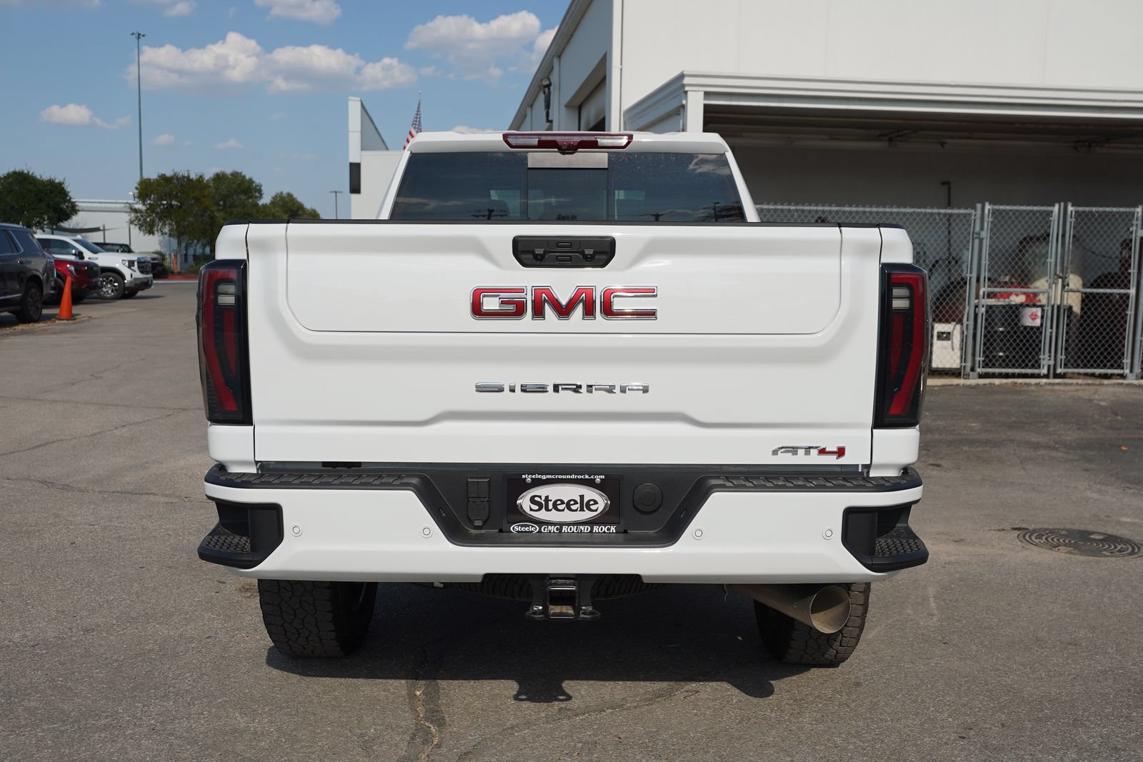 New 2026 GMC Sierra 2500 AT4 w/ AT4 Premium Plus Package AWD/4WD image 6