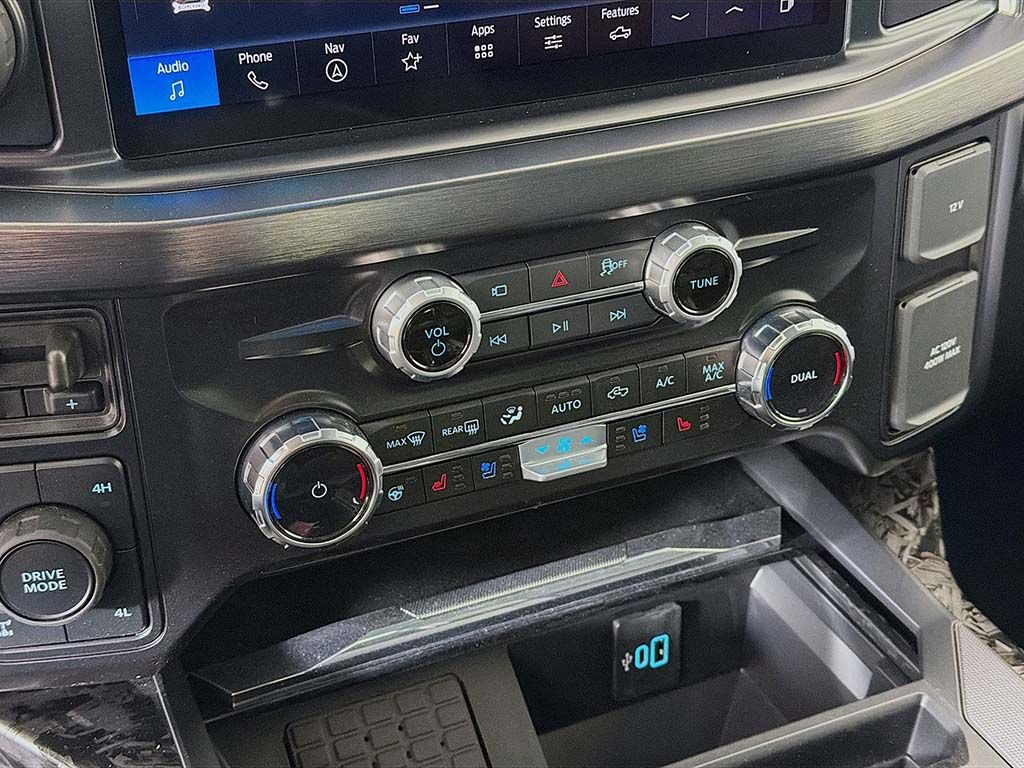 New 2026 Ford F250 Lariat w/ Lariat Ultimate Package image 40