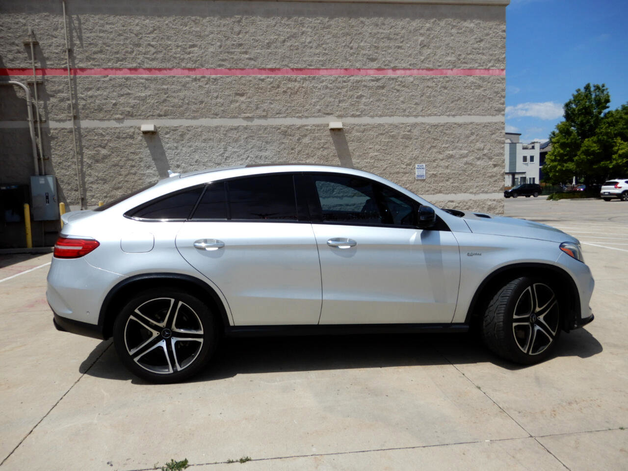 Used 2018 Mercedes-Benz GLE 43 AMG 4MATIC Coupe image 4