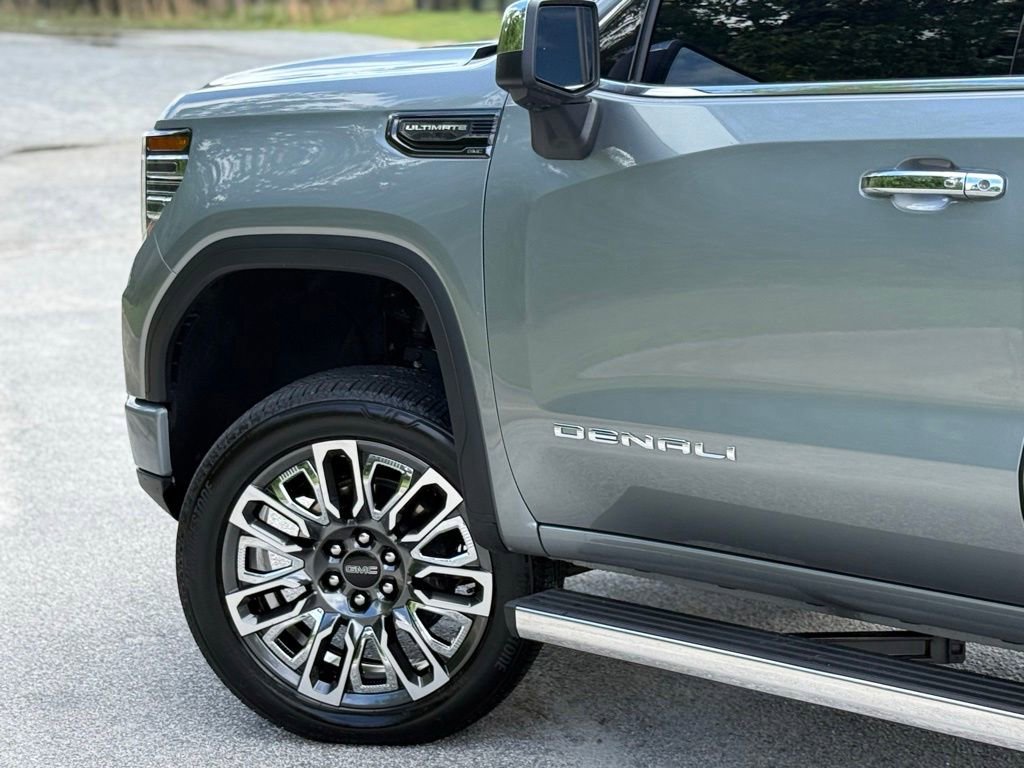 Used 2026 GMC Sierra 1500 Denali Ultimate AWD/4WD image 11