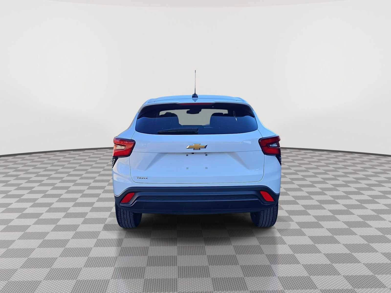 Certified 2025 Chevrolet Trax LS image 7