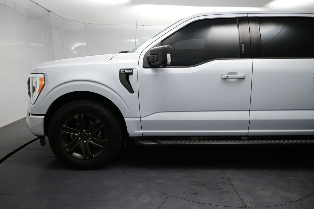 Used 2021 Ford F150 XLT w/ Equipment Group 302A High RWD image 10