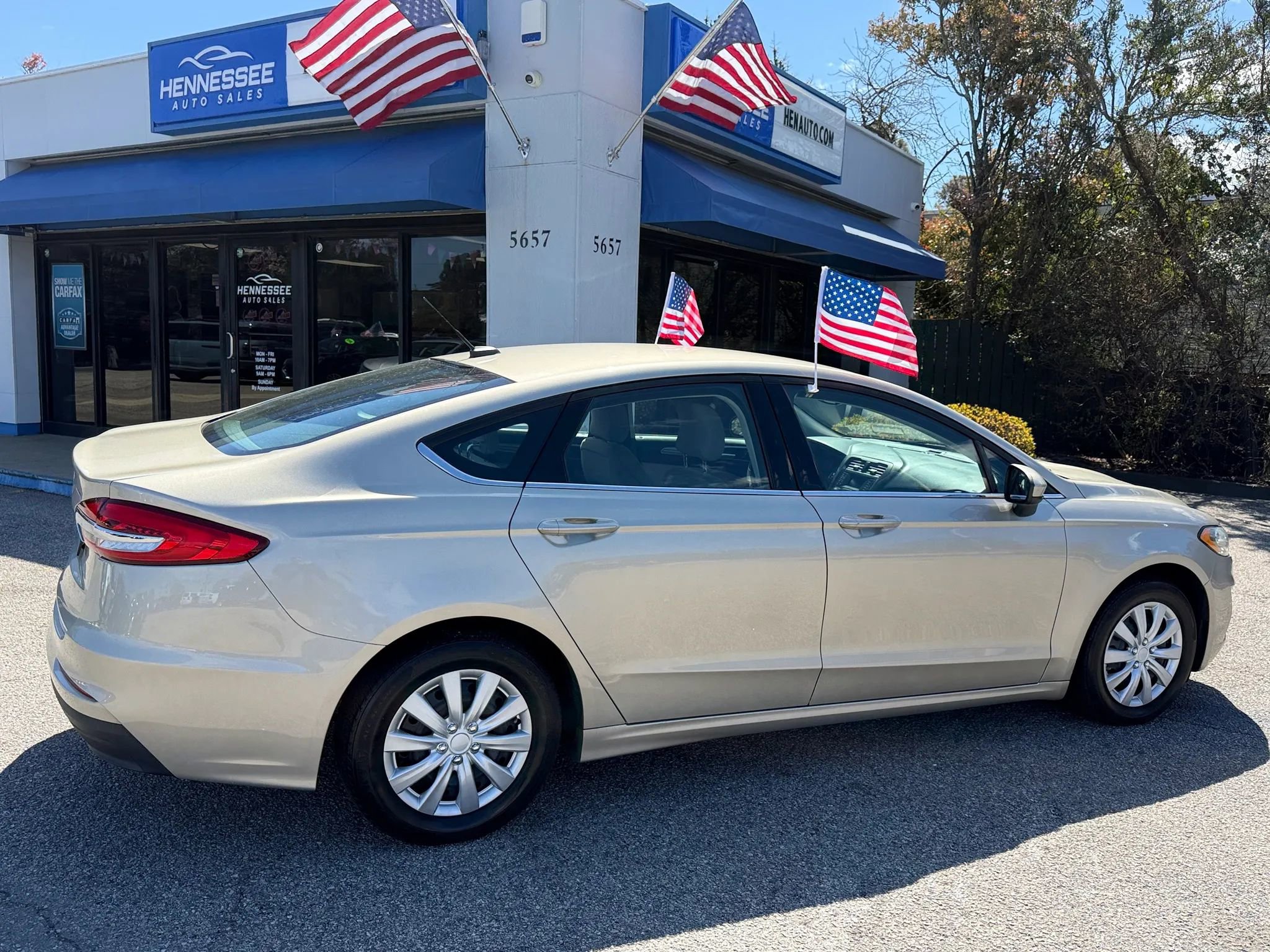 Used 2019 Ford Fusion S image 26