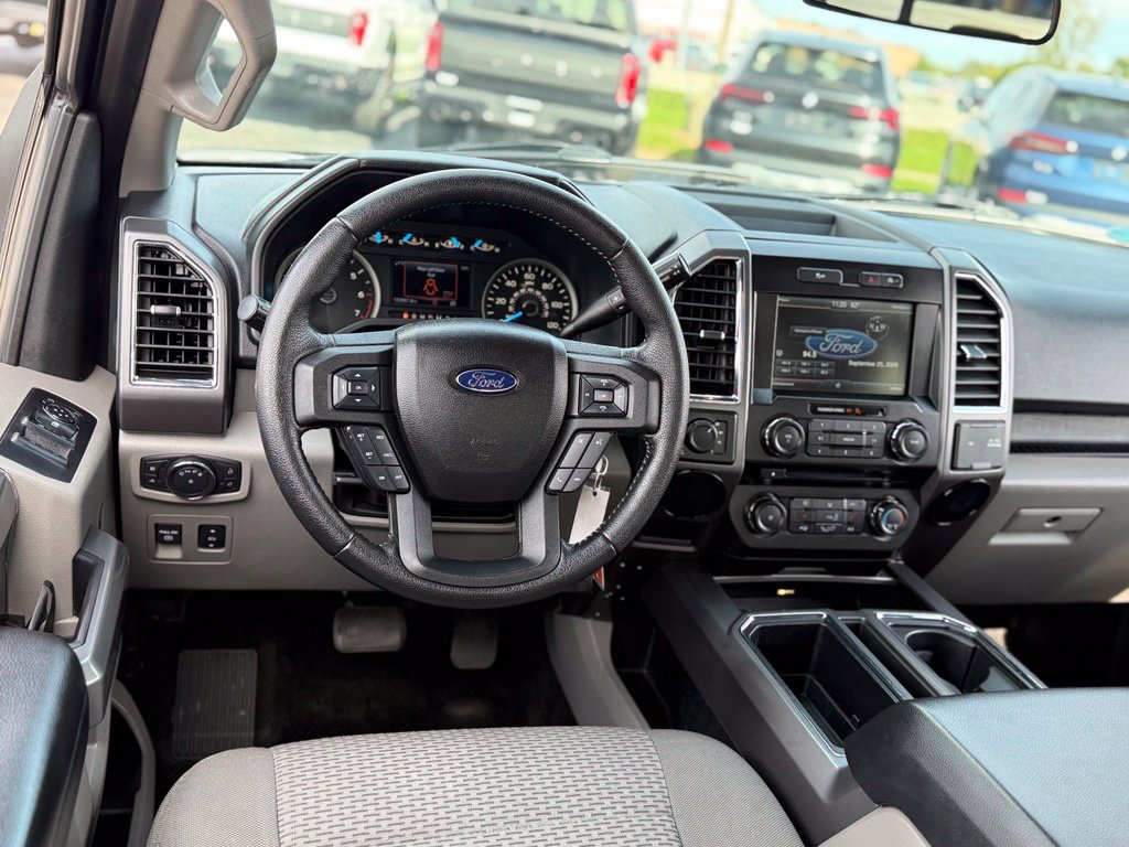 Used 2015 Ford F150 XLT w/ Equipment Group 302A Luxury AWD/4WD image 5