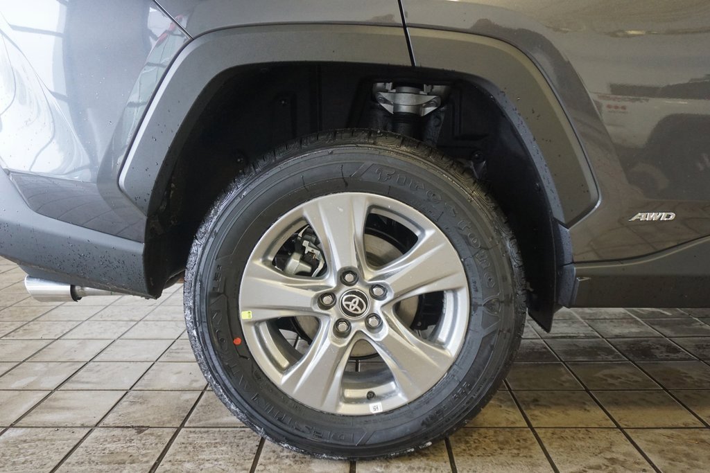 New 2025 Toyota RAV4 LE image 30