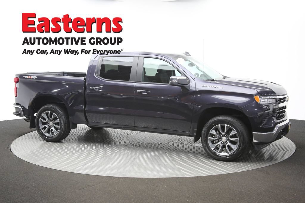 Used 2023 Chevrolet Silverado 1500 LT AWD/4WD image 49