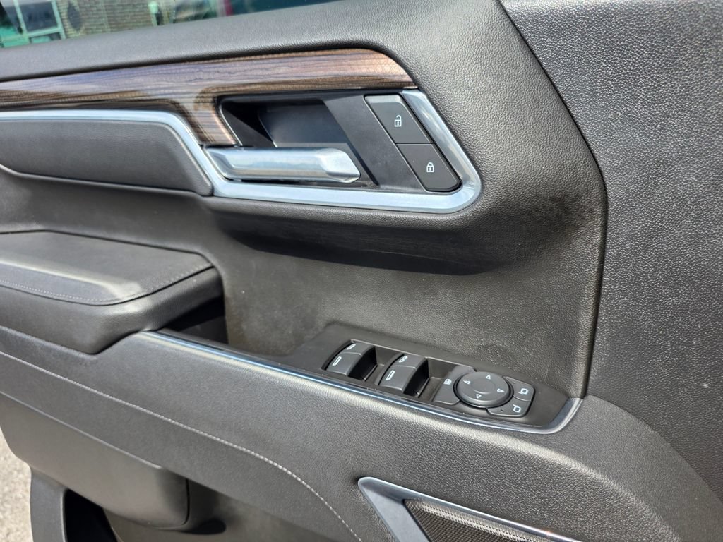 Certified 2025 Chevrolet Silverado 1500 LT RWD image 16