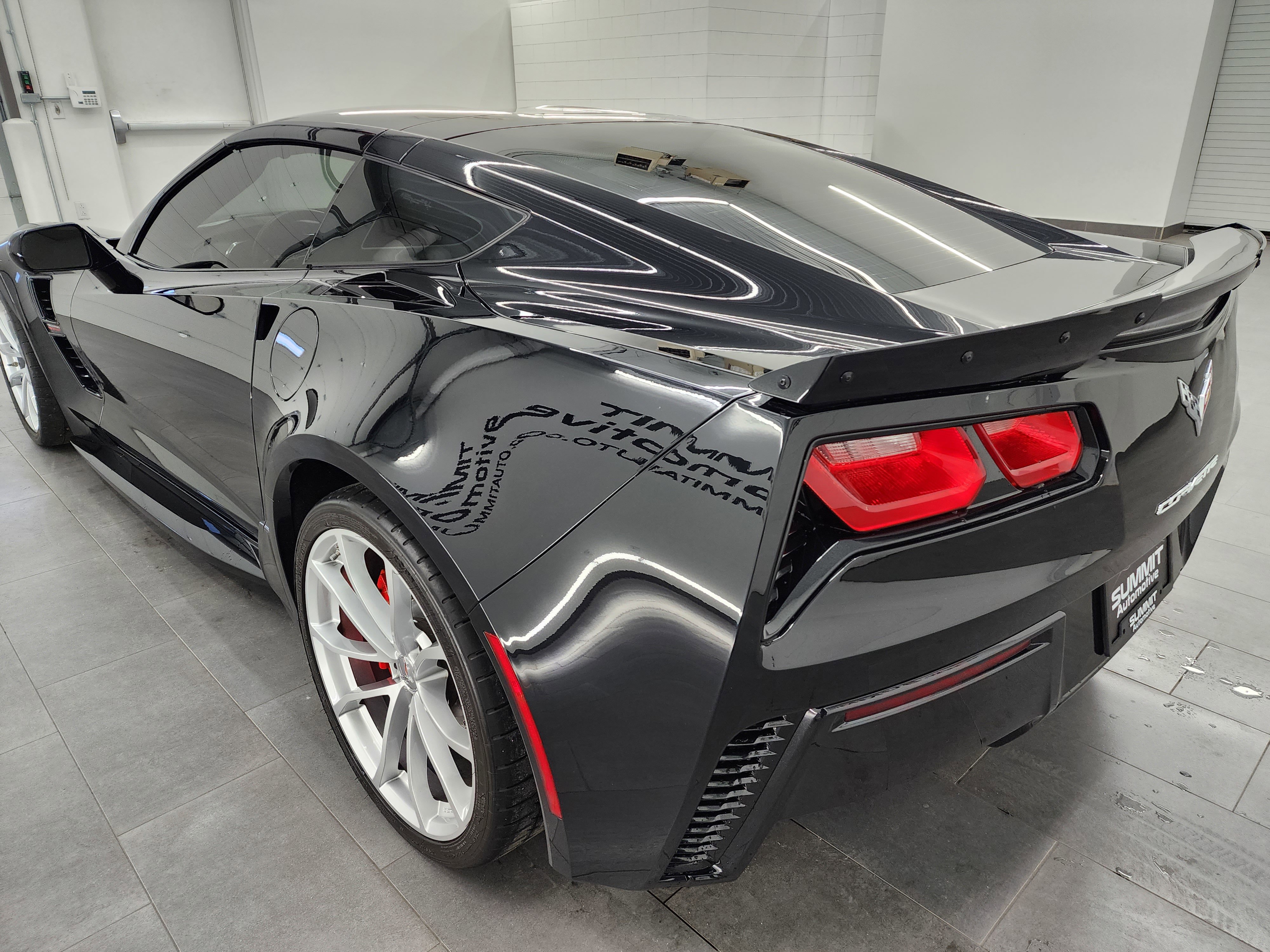 Used 2018 Chevrolet Corvette Grand Sport image 6