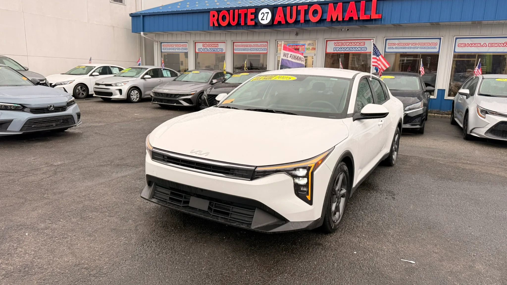 Used 2025 Kia K4 image 4