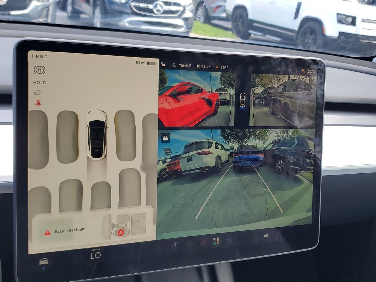 Used 2025 Tesla Model Y Long Range RWD image 21