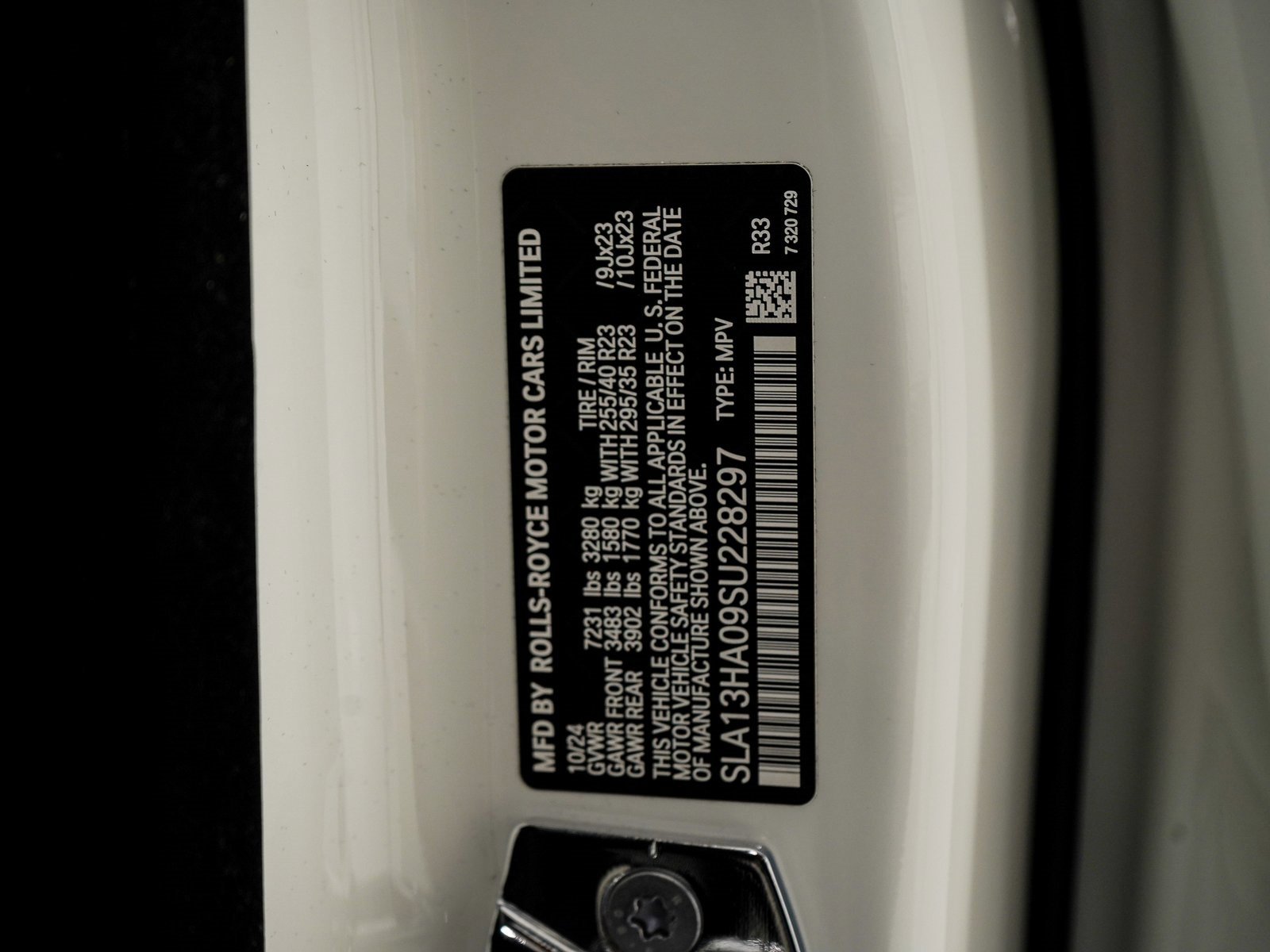 Certified 2025 Rolls-Royce Cullinan image 58