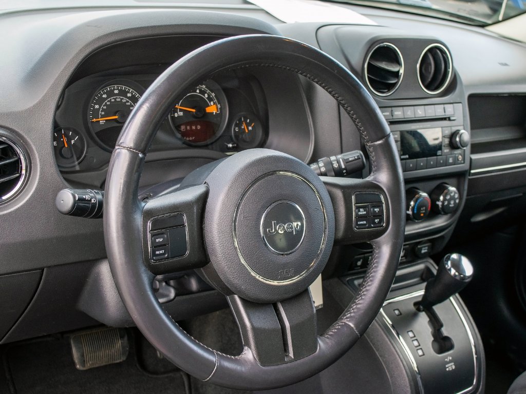 Used 2015 Jeep Patriot Latitude image 14