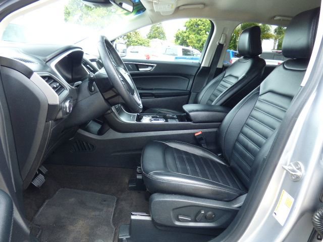 Used 2020 Ford Edge SEL w/ Convenience Package FWD image 21