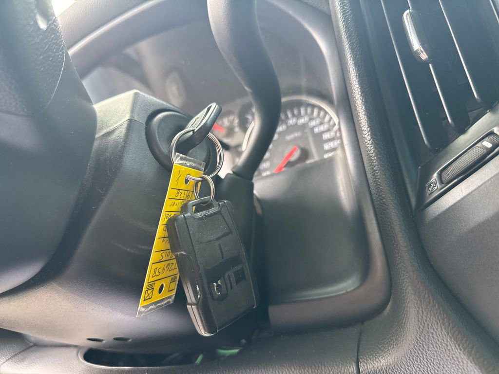 Used 2015 Chevrolet Silverado 2500 W/T w/ WT Convenience Package AWD/4WD image 33