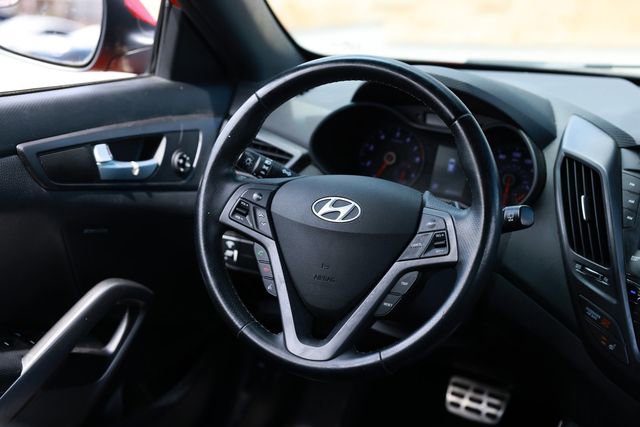 Used 2016 Hyundai Veloster Turbo image 31