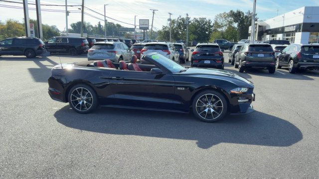 Used 2022 Ford Mustang Premium w/ 2.3L High Performance Package RWD image 5