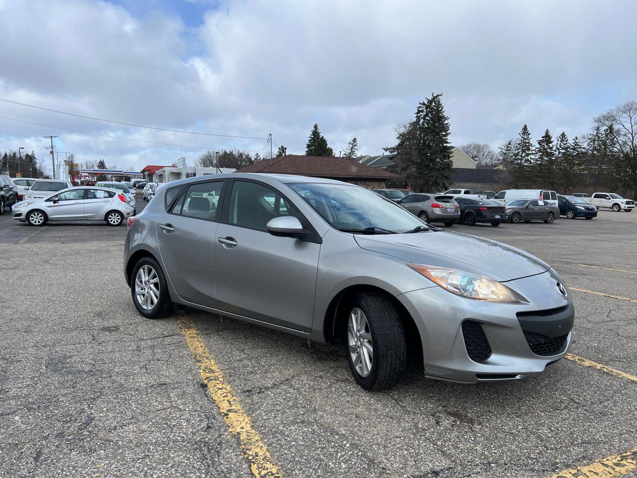 Used 2012 MAZDA MAZDA3 i Touring image 10