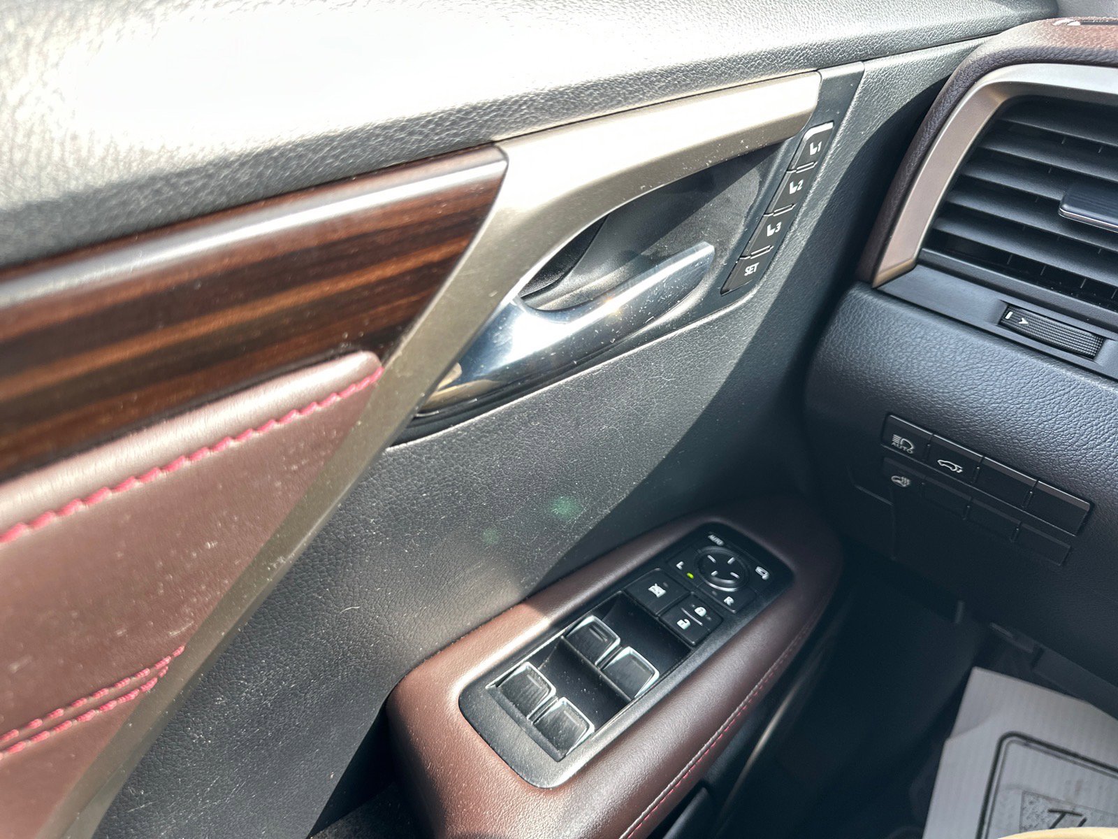 Used 2016 Lexus RX 350 AWD w/ Premium Package image 32