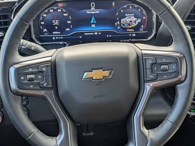 Used 2025 Chevrolet Silverado 2500 High Country w/ Z71 Off-Road Package image 14