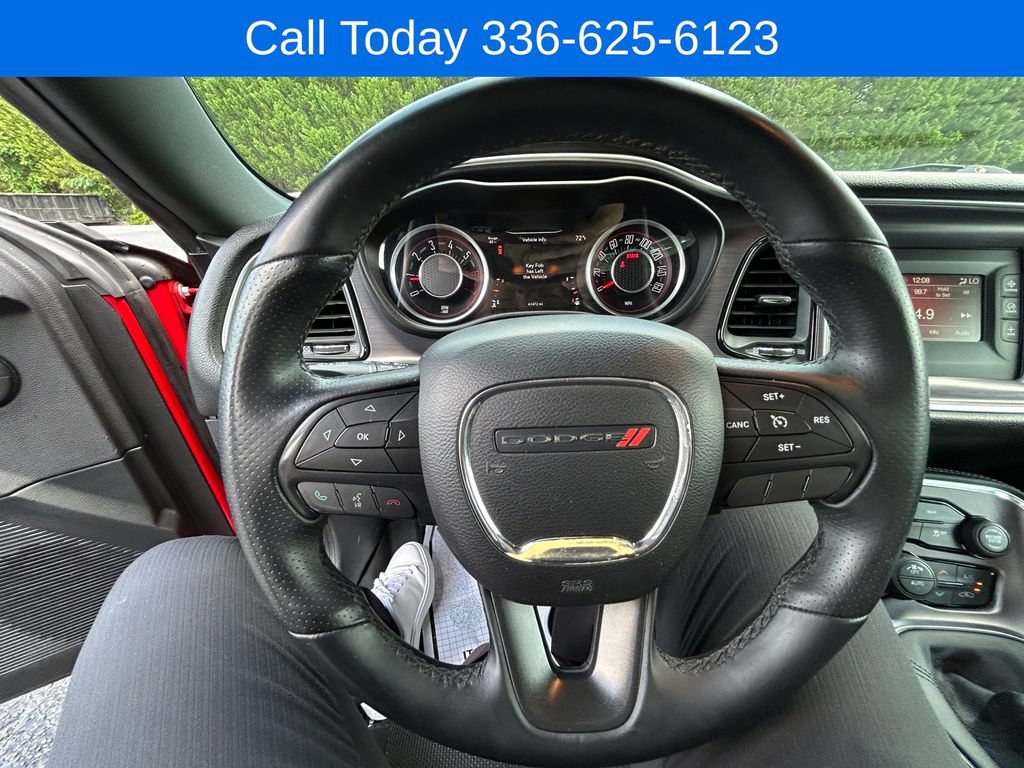 Used 2016 Dodge Challenger R/T RWD image 19