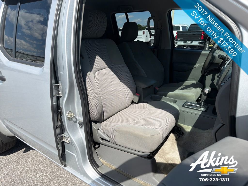 Used 2017 Nissan Frontier SV w/ SV Value Truck Package RWD image 19