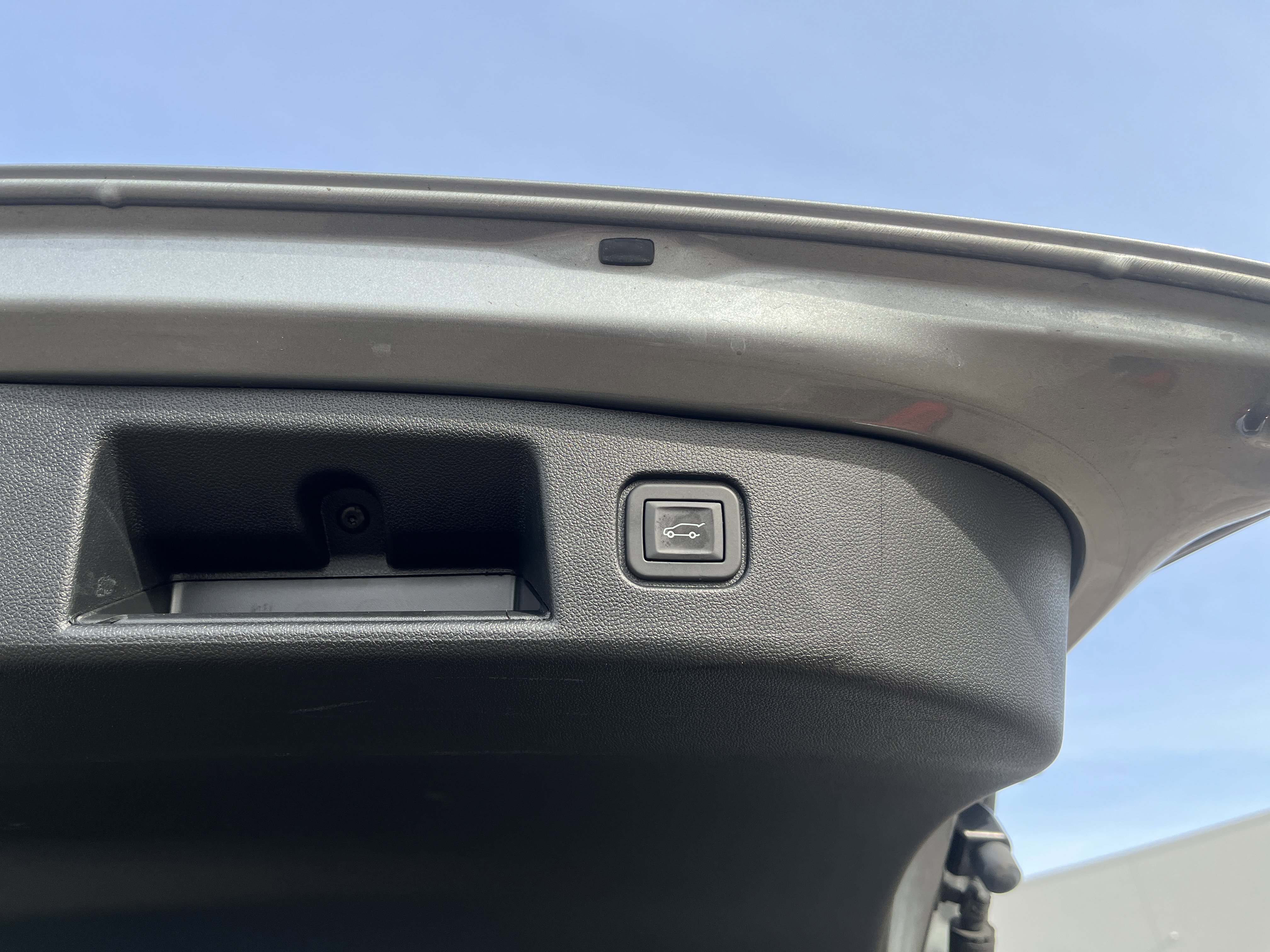 Used 2025 Chevrolet Blazer EV RS image 19