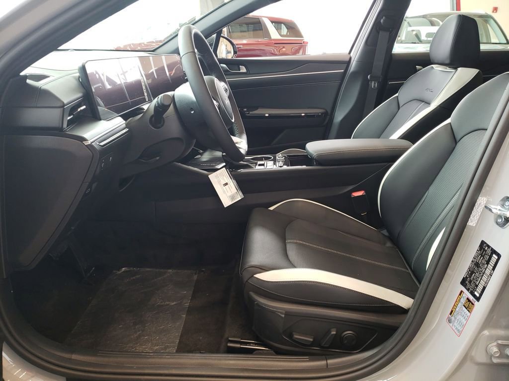 New 2026 Kia K5 GT-Line image 14