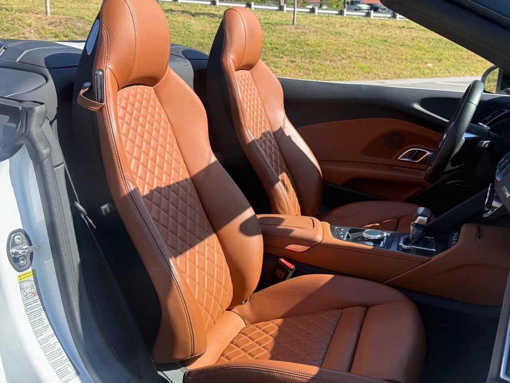 Used 2023 Audi R8 V10 performance RWD image 28