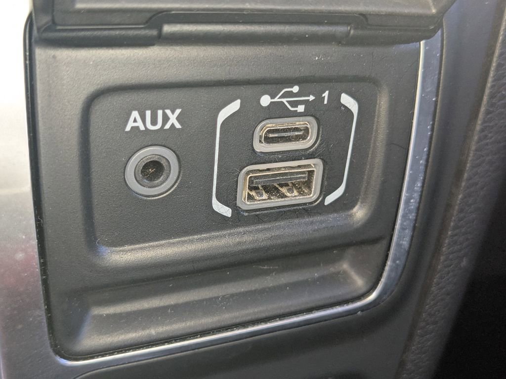 Used 2019 Jeep Wrangler Unlimited Sport S image 7