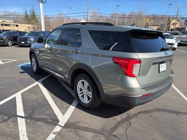 Used 2020 Ford Explorer XLT w/ Comfort Package image 5