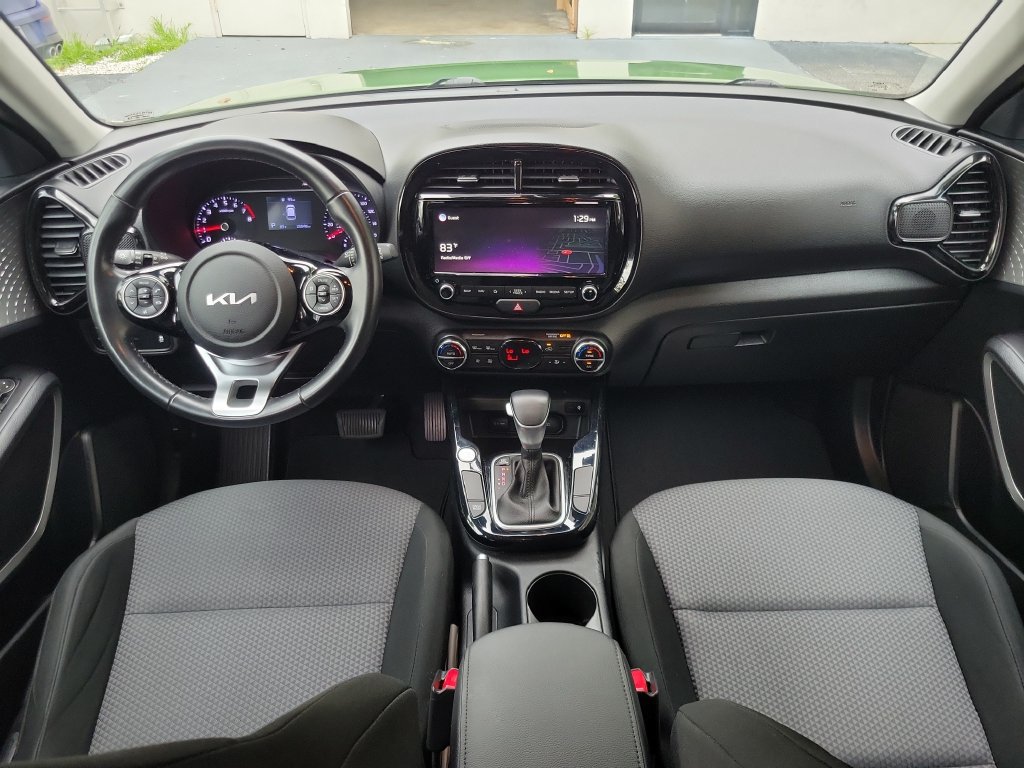 Certified 2022 Kia Soul X-Line FWD image 3