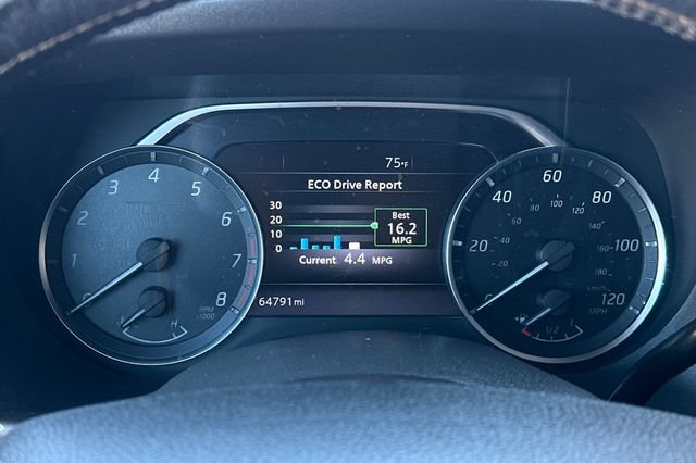 Used 2020 Nissan Titan Platinum Reserve w/ Moonroof Package RWD image 29